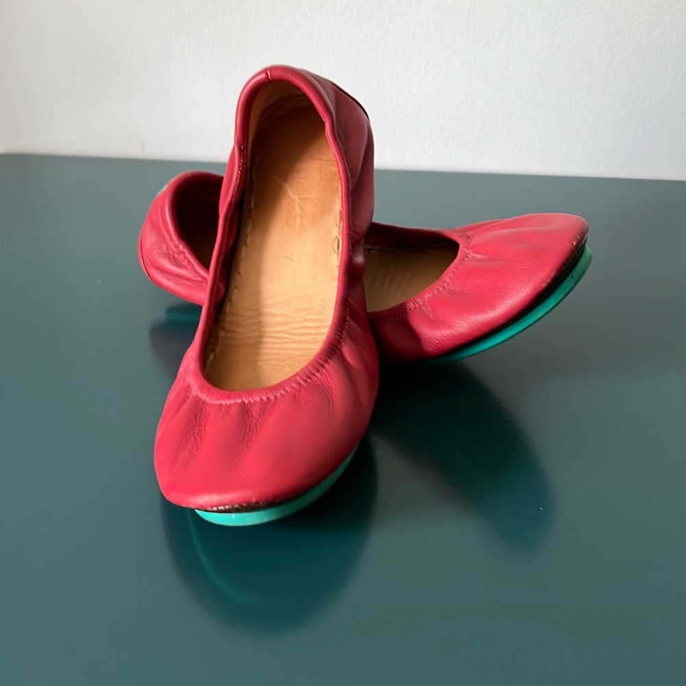 Tieks red flats. Size 7